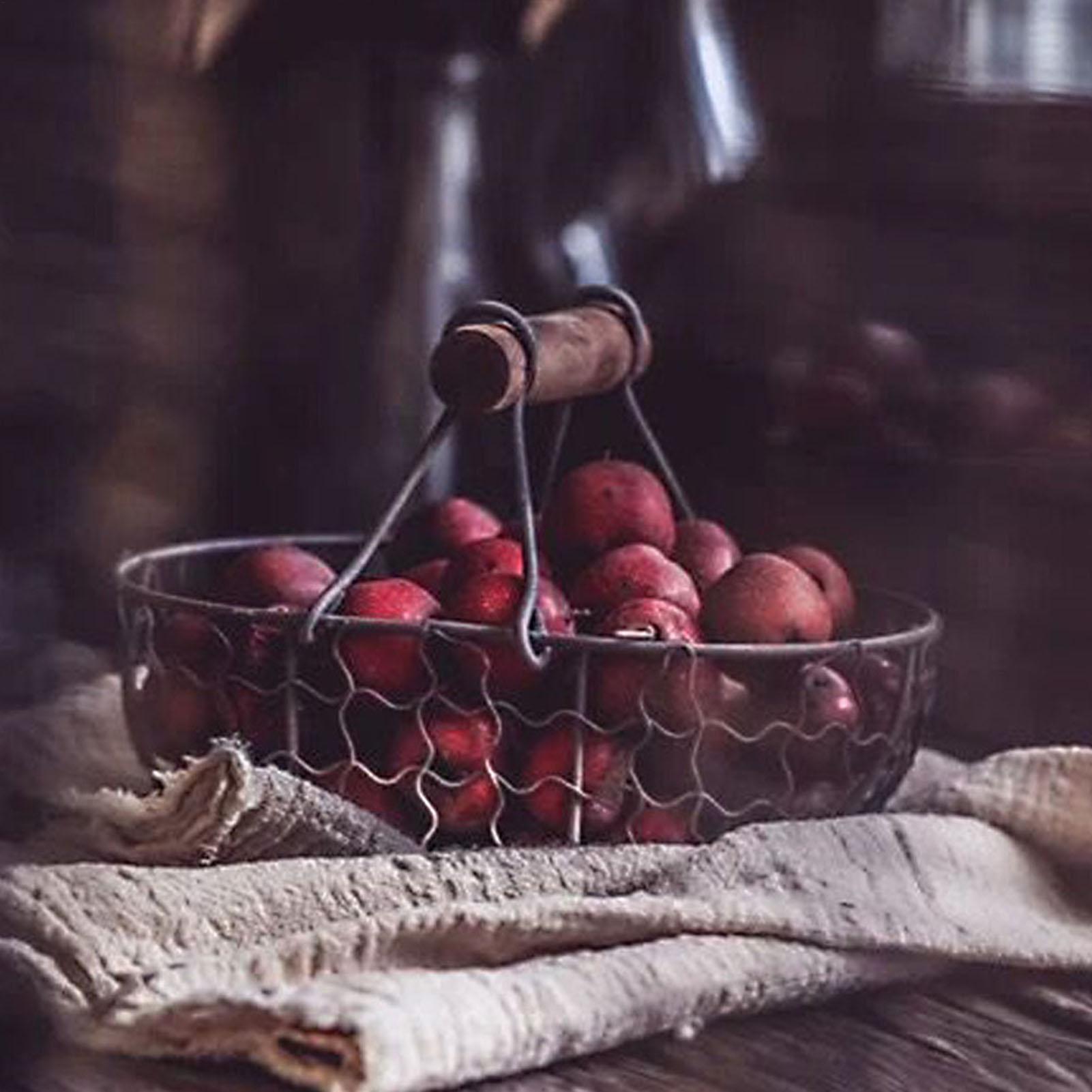 Iron Storage Basket with Woode - Food Snacks Basket 评论和价格